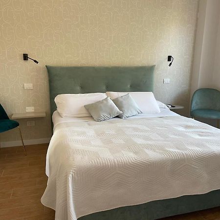 Giga Mare Apartments Сорренто Екстер'єр фото