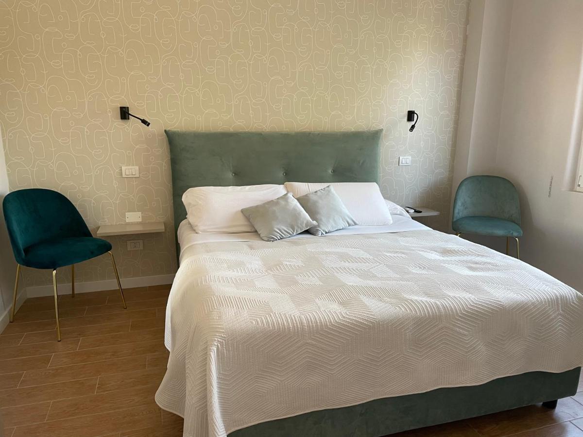 Giga Mare Apartments Сорренто Екстер'єр фото